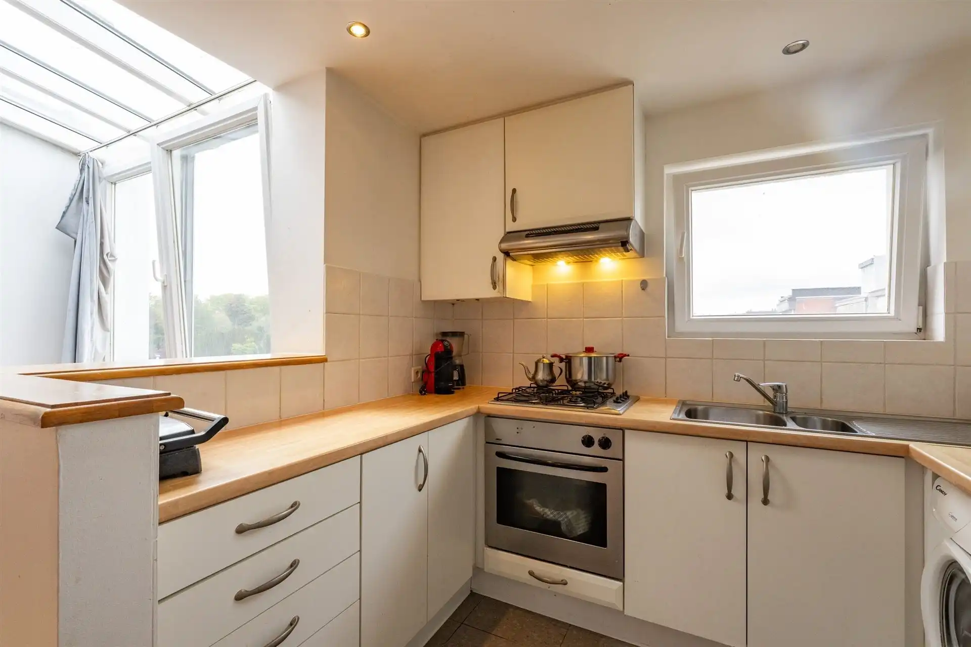 Appartementsgebouw foto 19