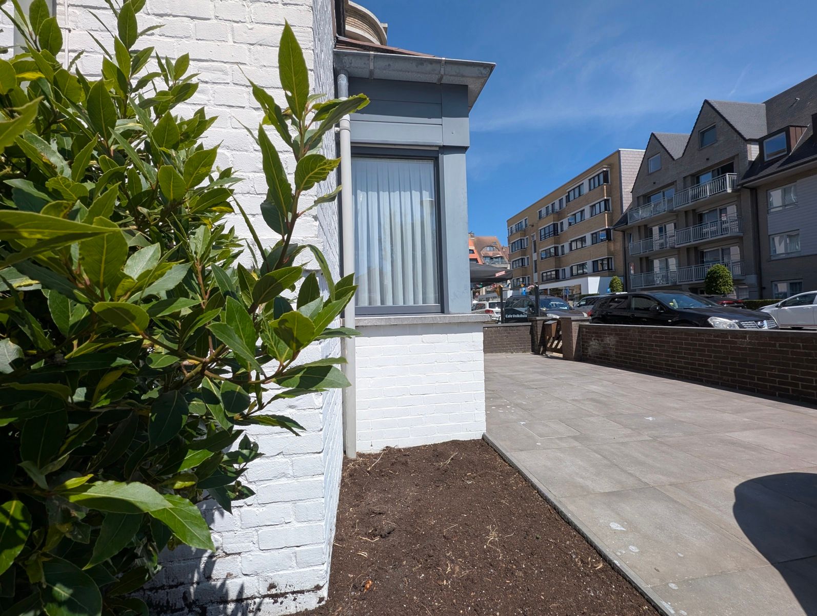 Instapklare parel in Koksijde-Bad met garage, nieuwe keuken en 4 slaapkamers! foto 2