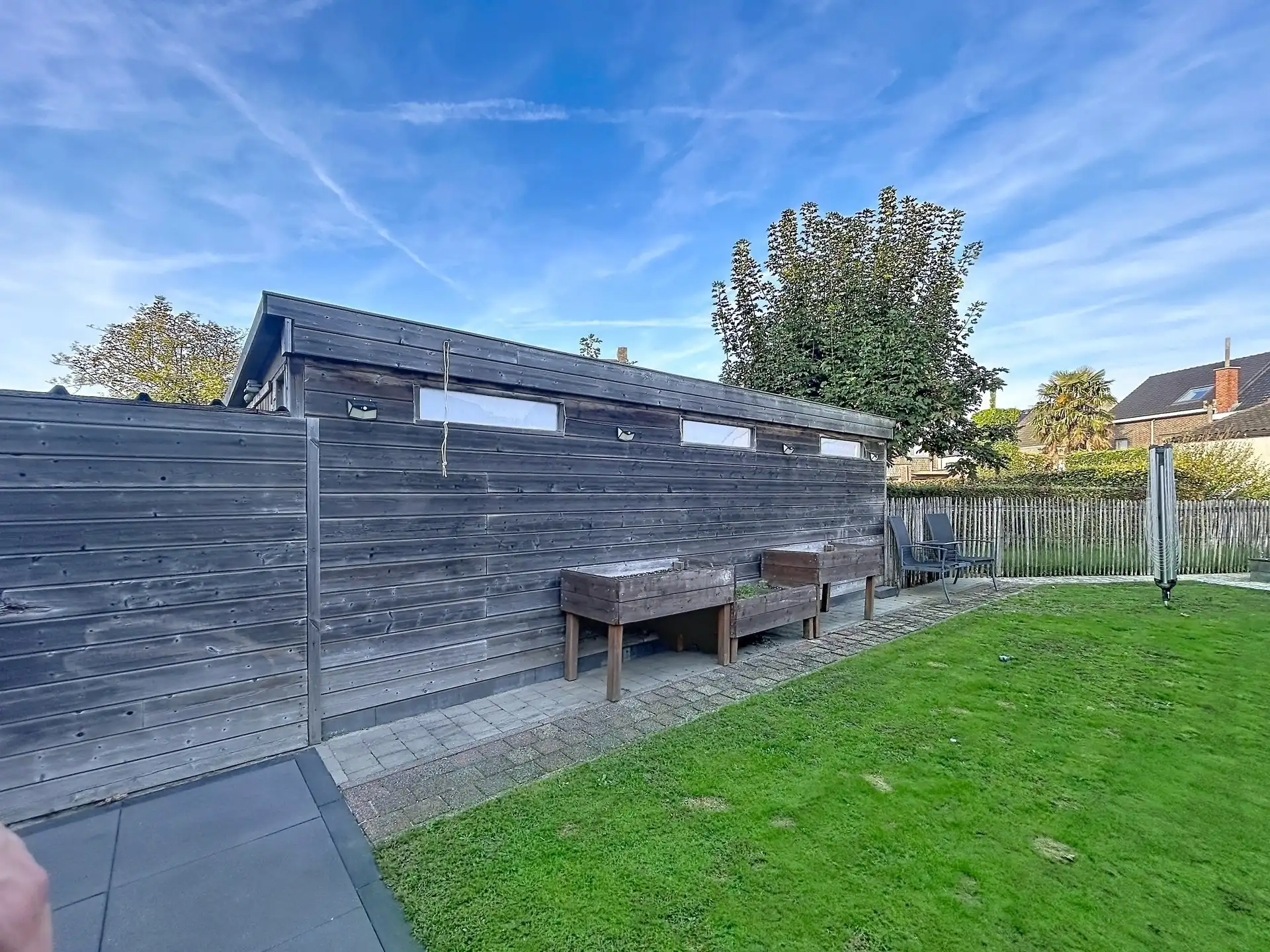 bel-etage woning met 2 slaapkamers, garage en ruime tuin op toplocatie foto 15