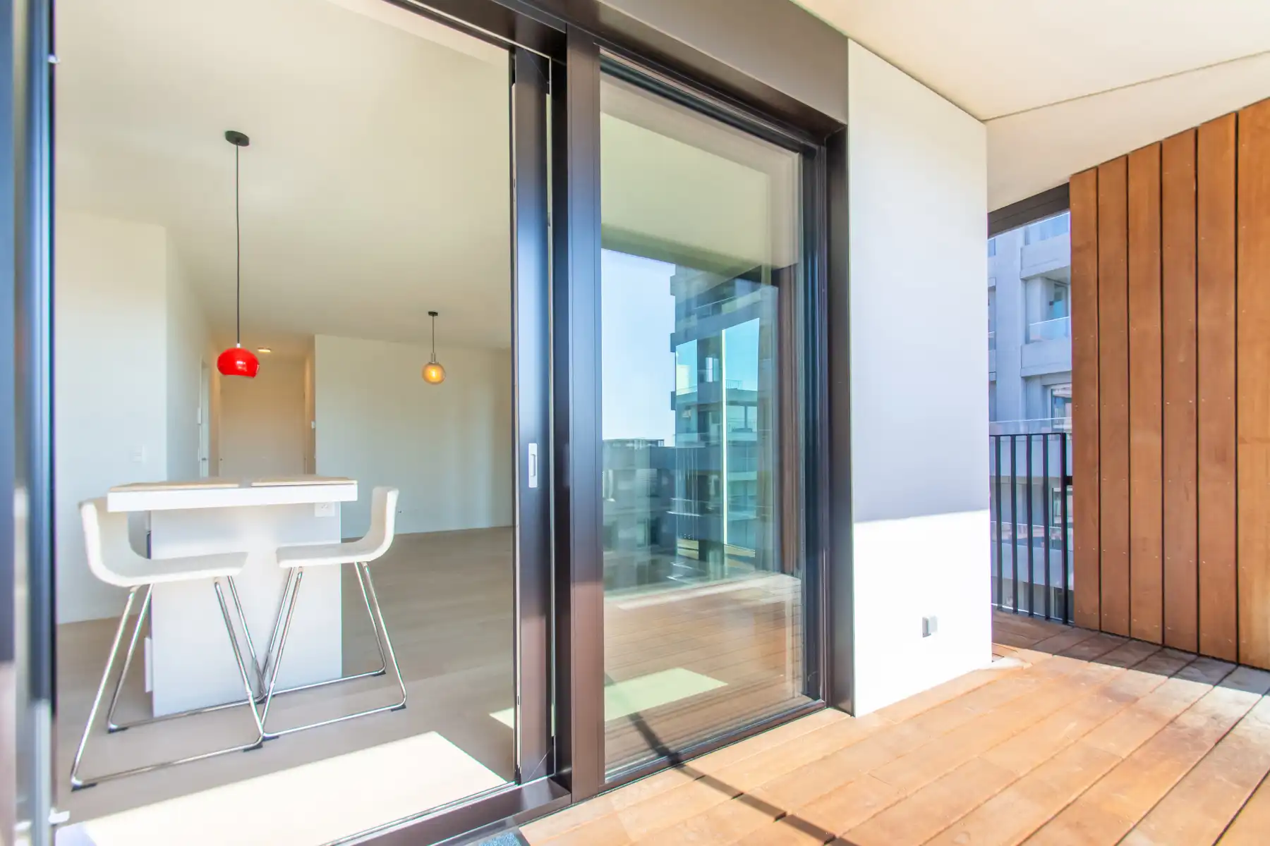 Gezelig lichtrijk 3 kamer appartement foto 5