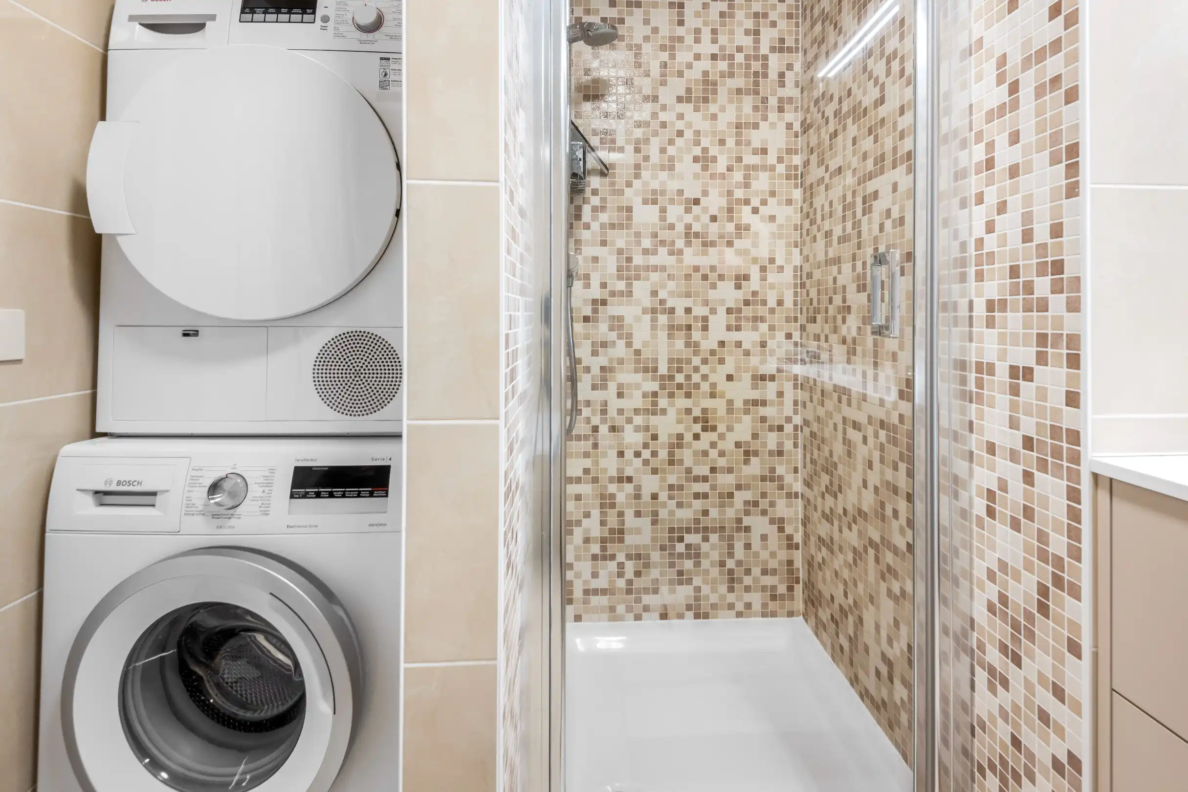 Aangenaam appartement gelegen in een kleine residentie op de Lippenslaan vlakbij de Zeedijk. foto 13