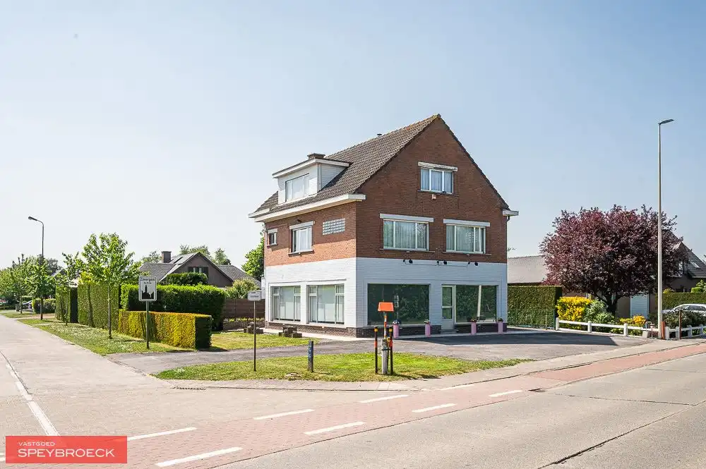 Hoofdfoto van de publicatie: TE KOOP