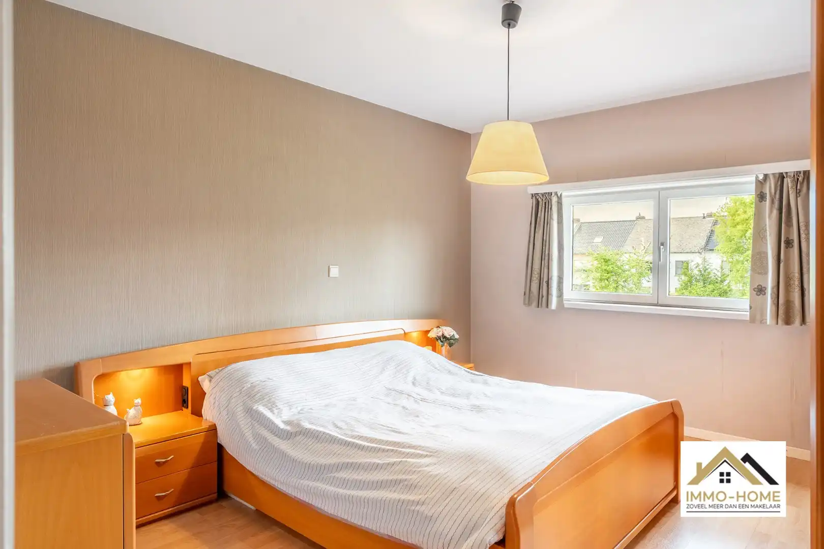 Ruime woning op een rustige topligging in Heusden! foto 24