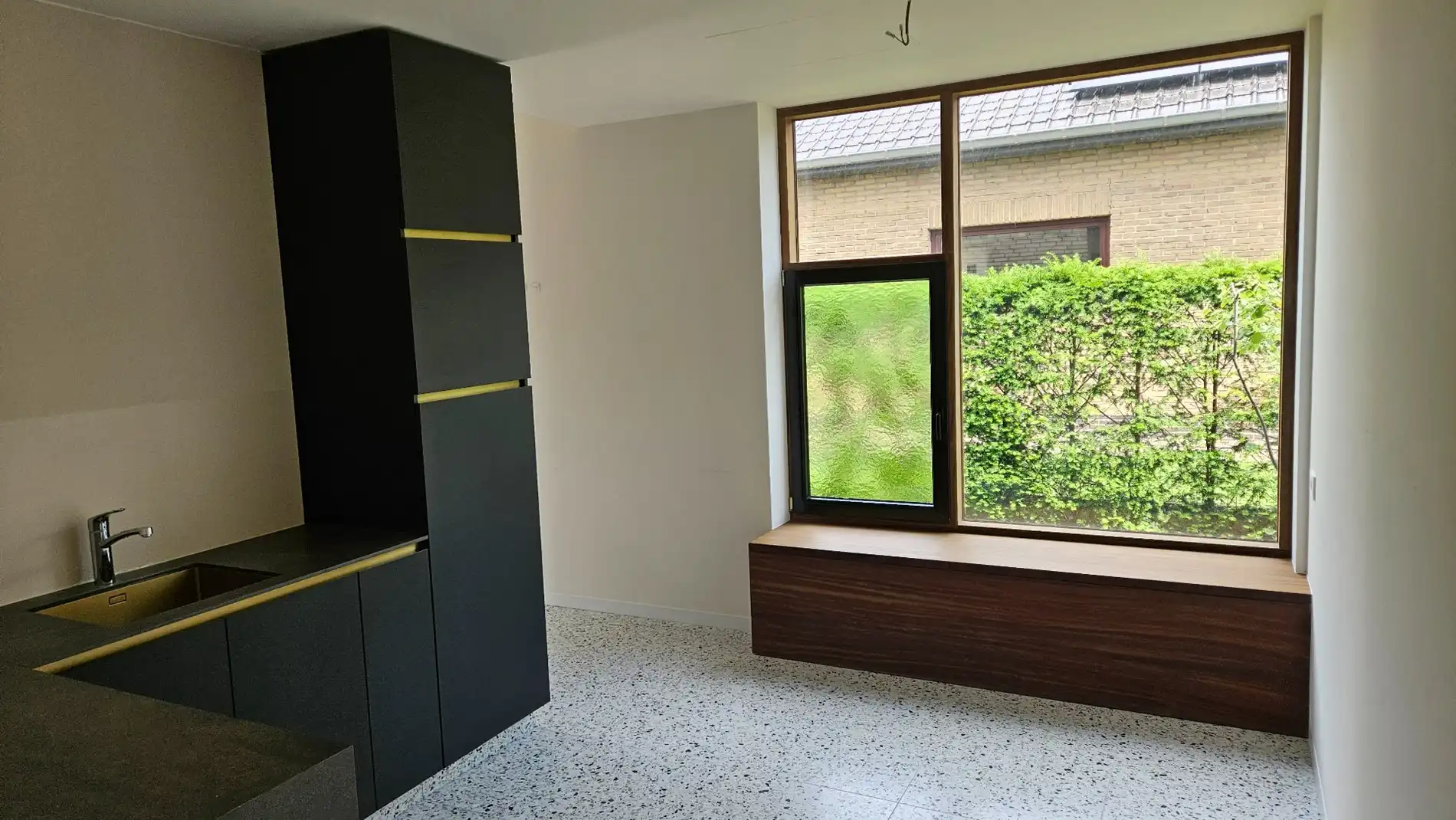 Praktijkruimte of Kantoor in een prachtig gebouw nabij Berlare centrum  foto 15