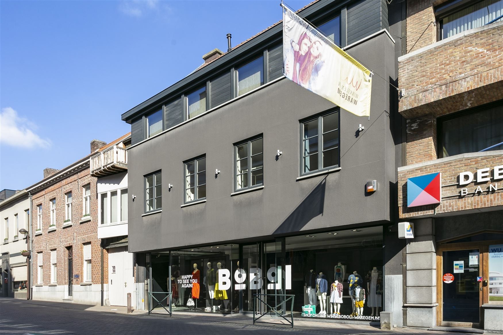 Zeer ruim bemeubeld duplexappartement foto {{pictureIndex}}