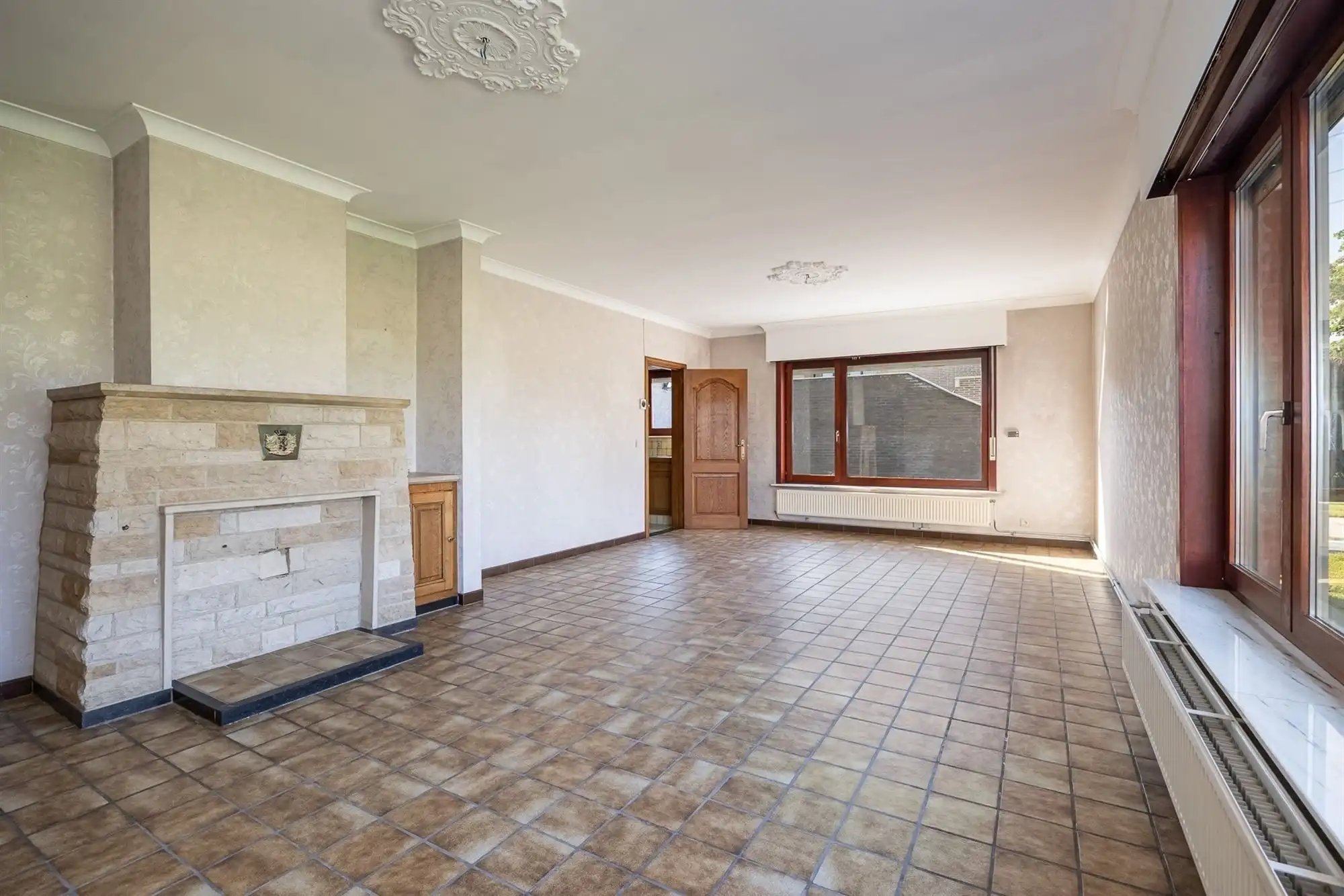 Bungalow op perceel van ca 1824m² in het groen foto 5