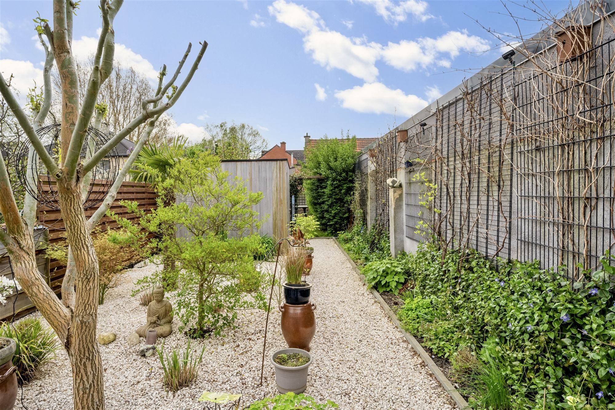 Ruim en energiezuinig appartement met 2 slpks en tuin foto 18