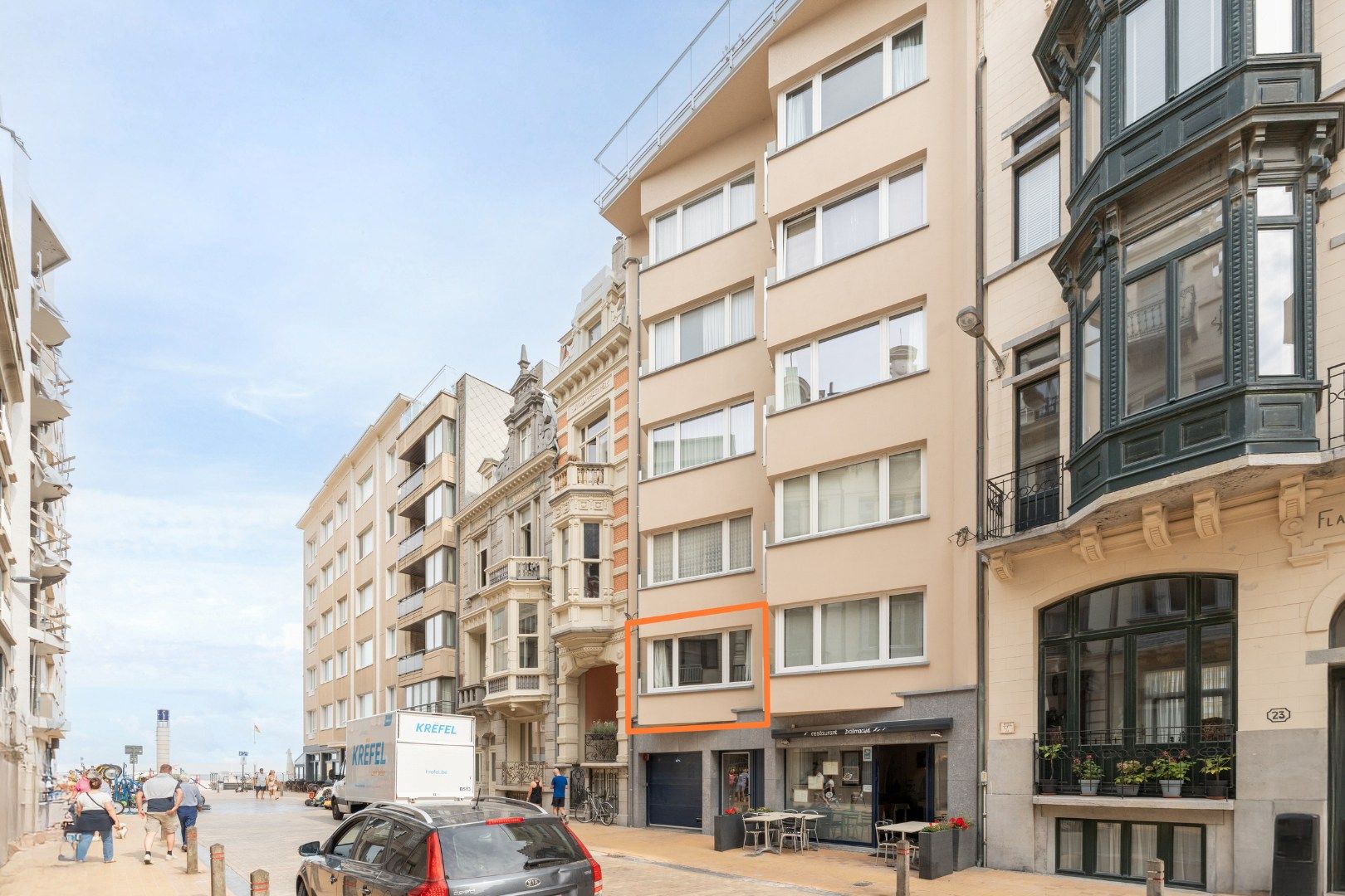 GERENOVEERD APPARTEMENT MET ZIJDELINGS ZEEZICHT: TOPLIGGING !! foto 18