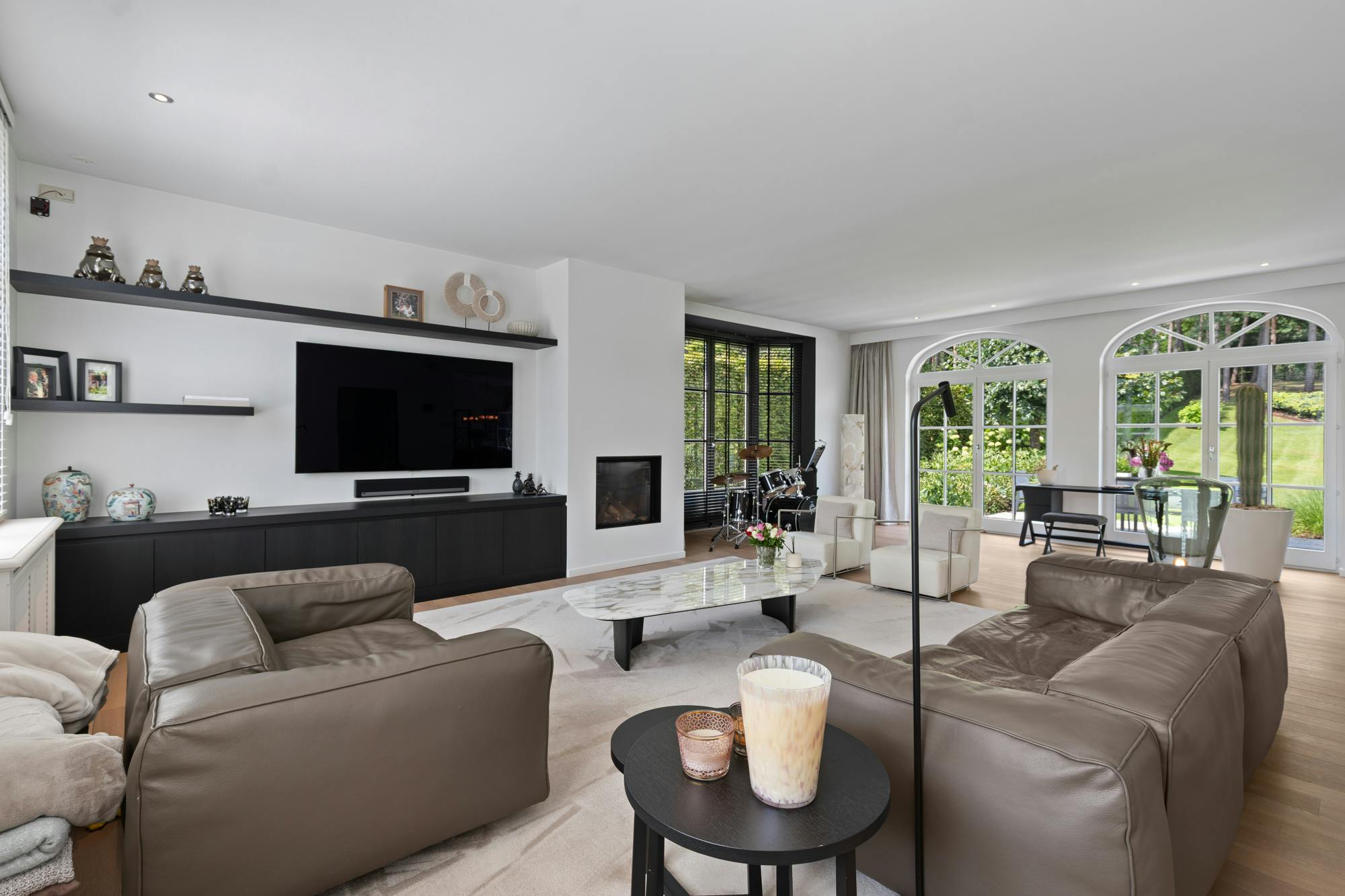 luxueuze villa op perceel van 2000m² te koop in Herentals foto 4