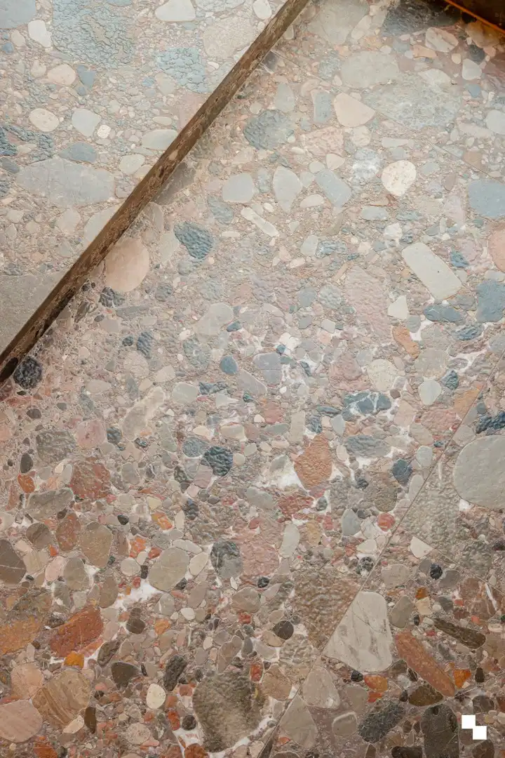 Een kantoorruimte van uitzonderlijk niveau in hartje Izegem foto 18