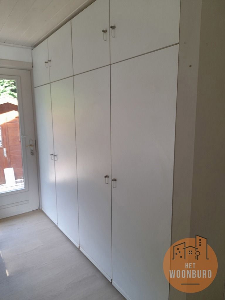 Bungalow met 1 slpk en ruime tuin (10 are) foto 8