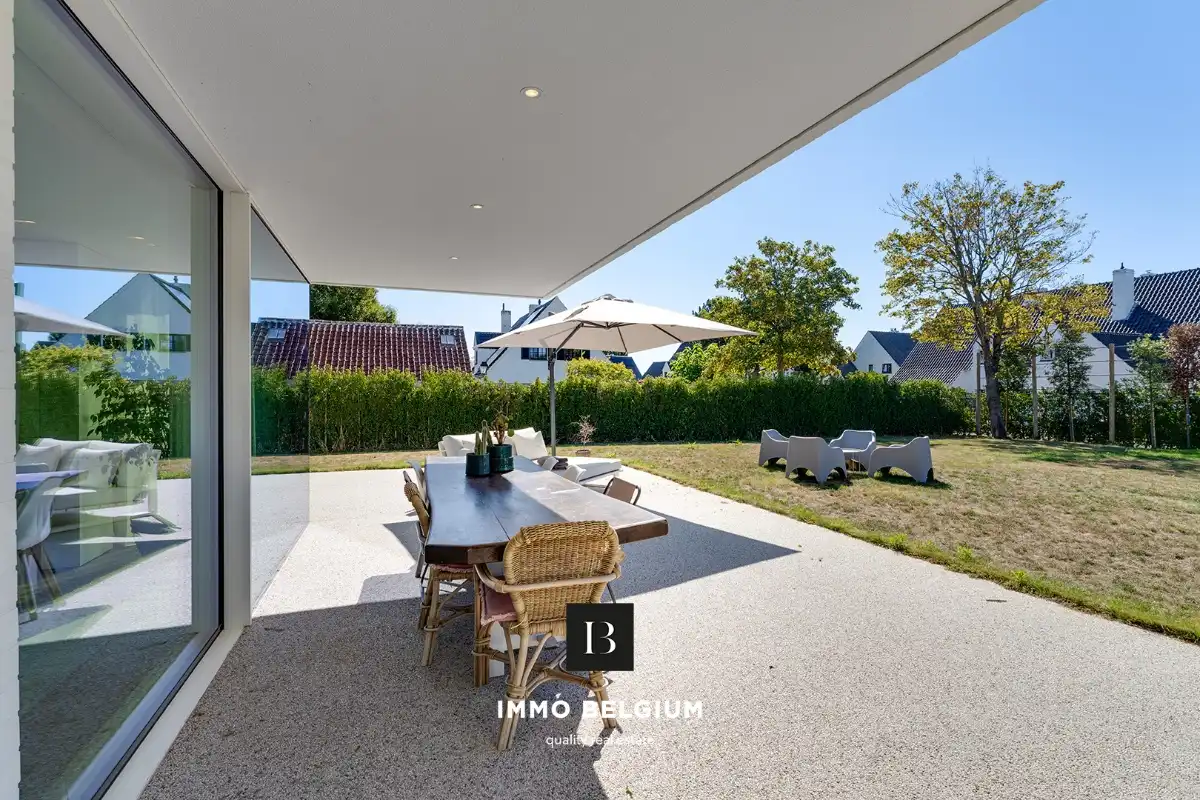 Luxe villa langs de Duinbossen tussen De Haan en Wenduine foto 12