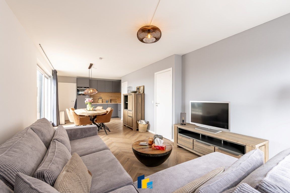 Elegant 3-slpkapp met riant terras foto 2