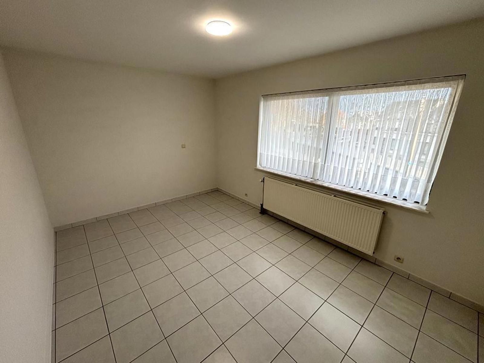 Instapklare halfopen bebouwing met 4 slaapkamers!  foto 20