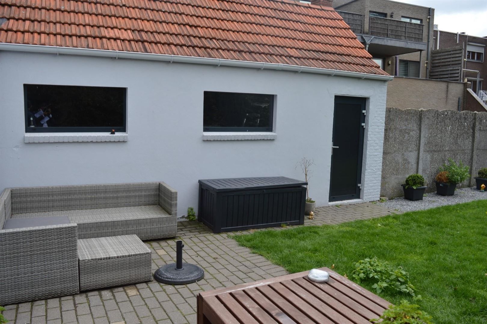 TE HUUR: gelijkvloers appartement met 2 slaapkamers en tuintje! foto 11