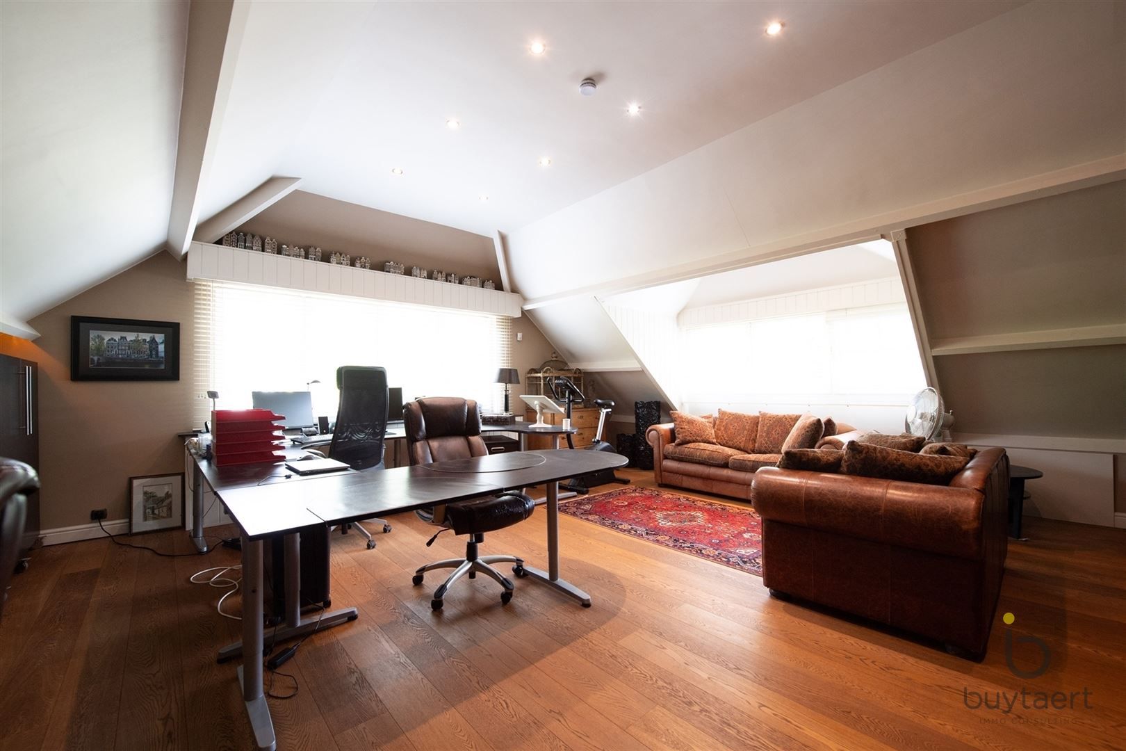 Stijlvolle villa vol originele elementen in het statige groene Koningshof! foto 27