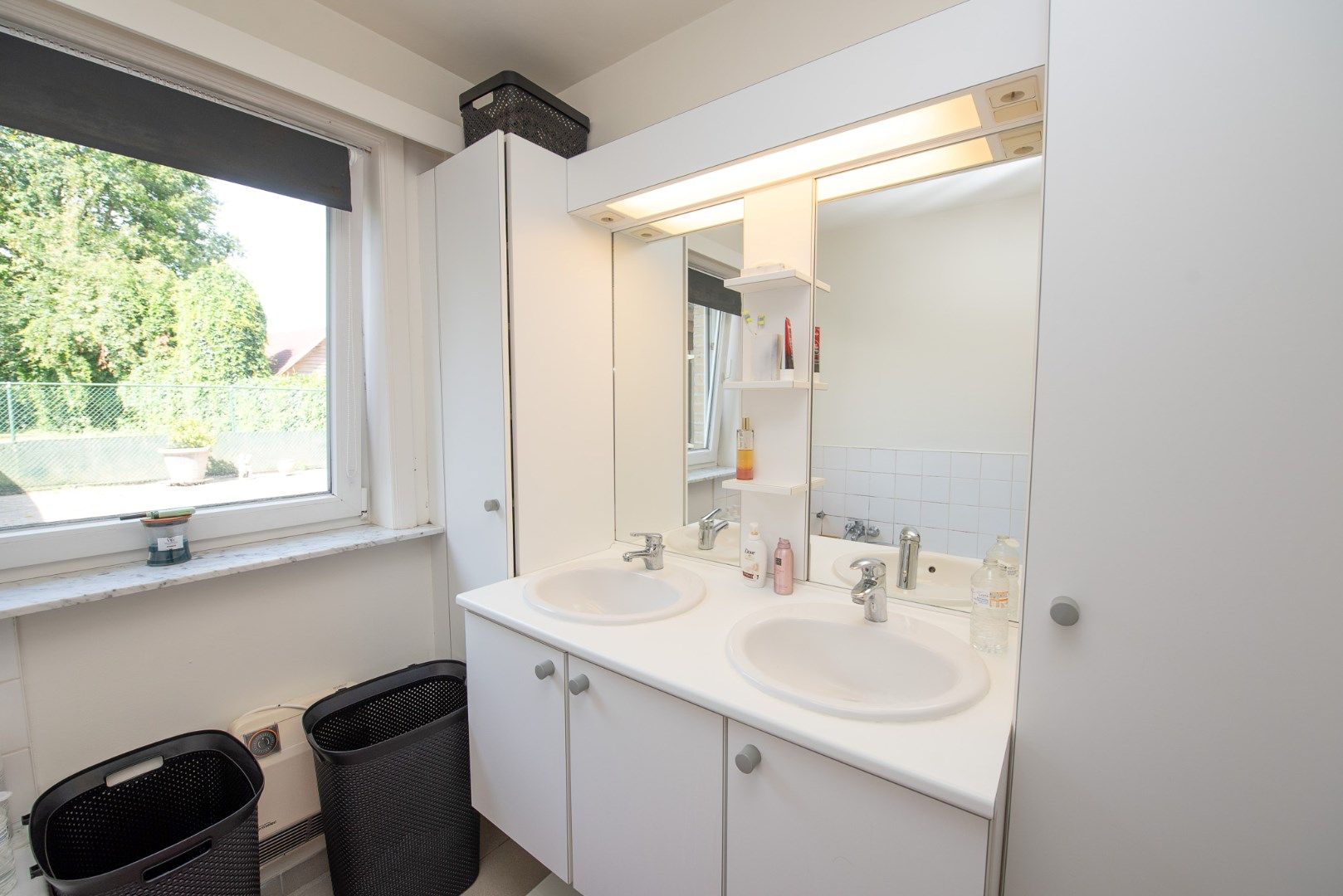 INVESTERINGSGEBOUW met 3 volwaardige appartementen + 3 garageboxen te Waregem. foto 8