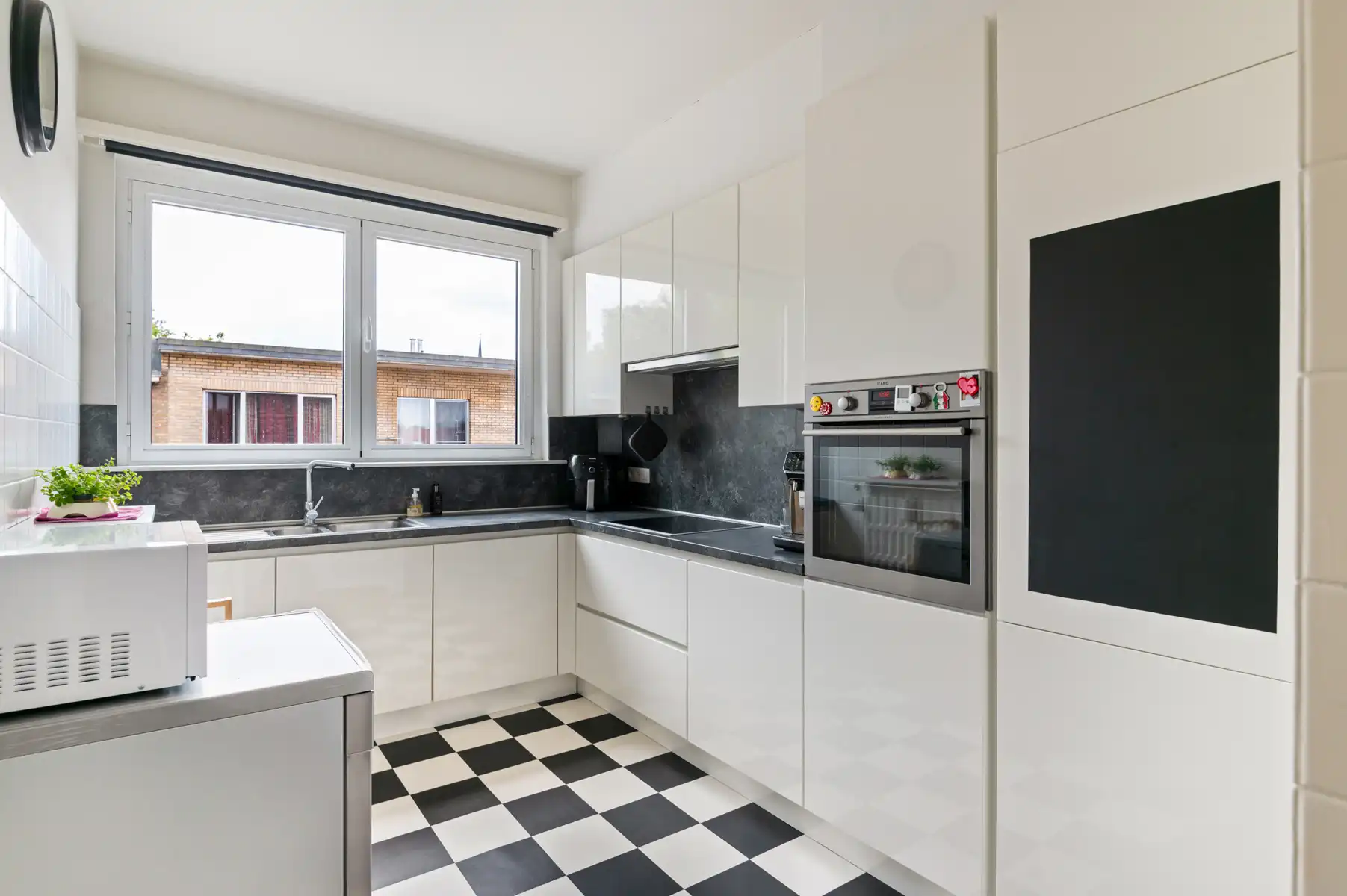 Wonen met zicht op groen: ruim app. met terrassen aan Fort V foto 9
