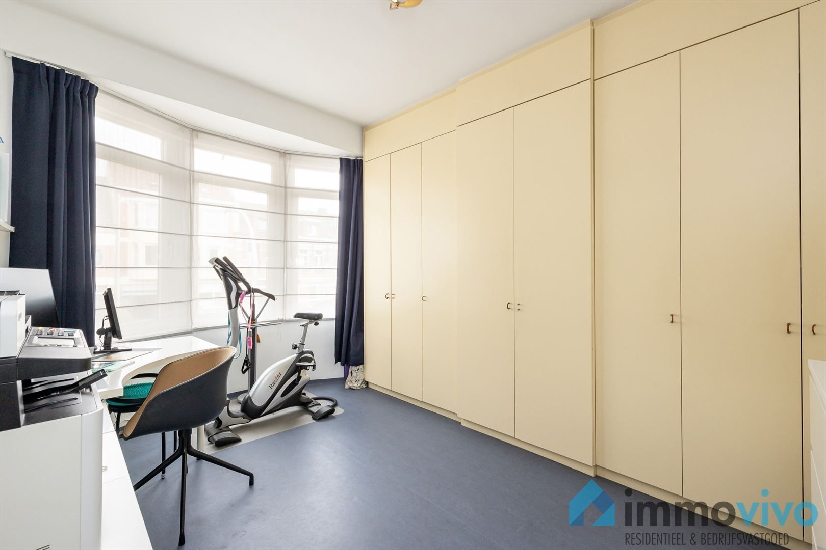 Woning met vier slaapkamers, privé oprit en leuke tuin foto 21