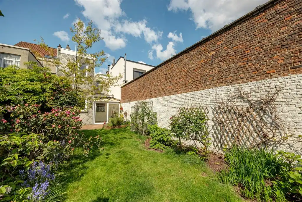 Instapklare woning met zonnige tuin in Deurne foto 13