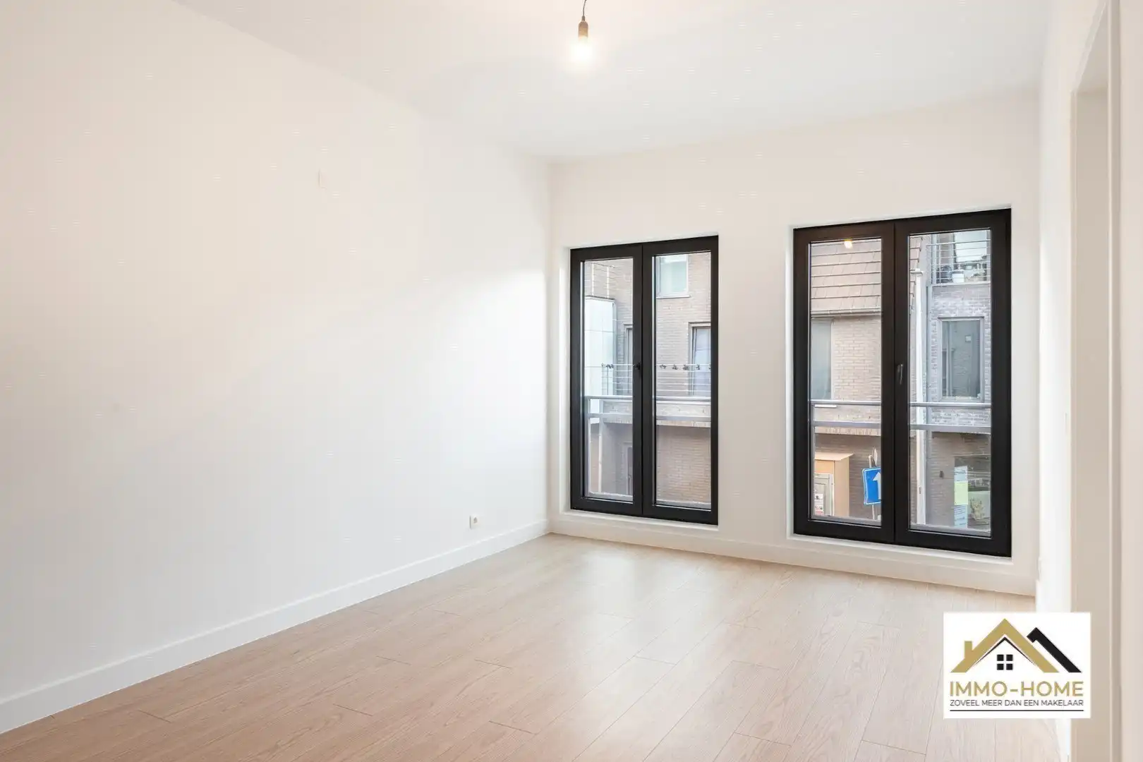 Ruim instapklaar appartement met twee slaapkamers foto 11