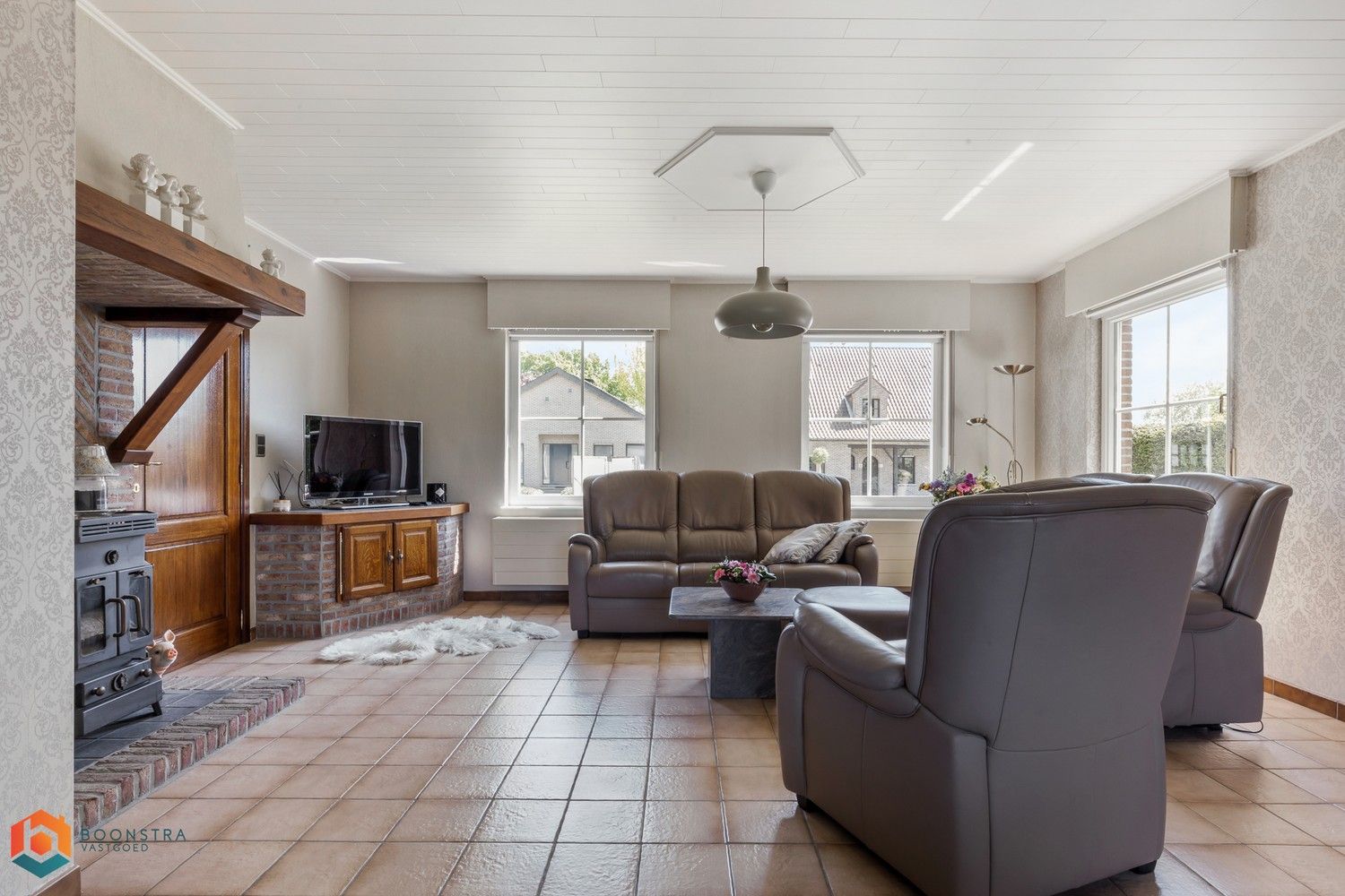 Zeer verzorgde instapklare woning met 4 slpkrs en leuke tuin (800m²) foto 3