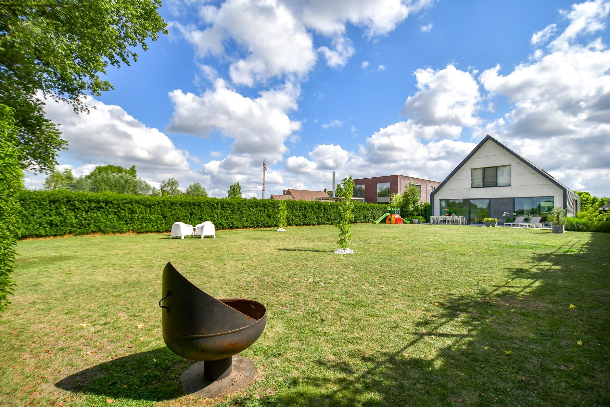 BEZOEKMOMENT ZATERDAG 09/08 VAN 9U TOT 10U30 | Rustig & landelijk gelegen architecturale villa op 1.166m² foto 2