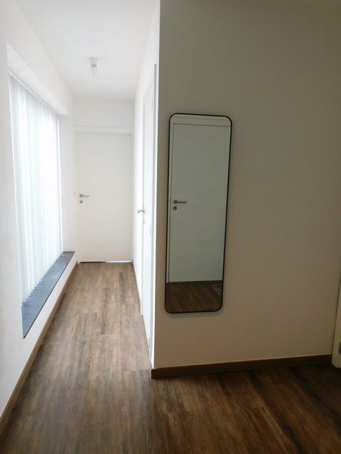 Ruim appartement met autostaanplaats  foto 2