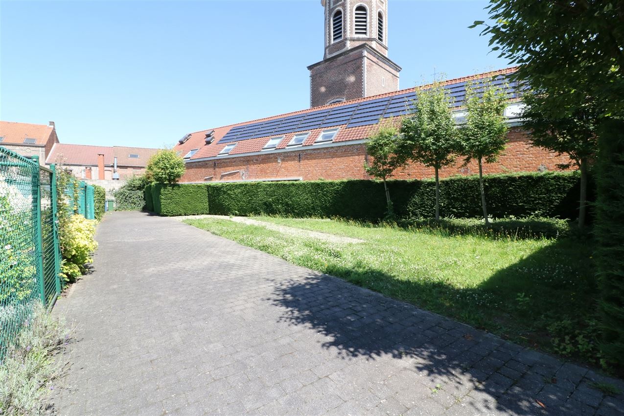 Triplex met groot zuidterras, garage, nabij E314 foto 55