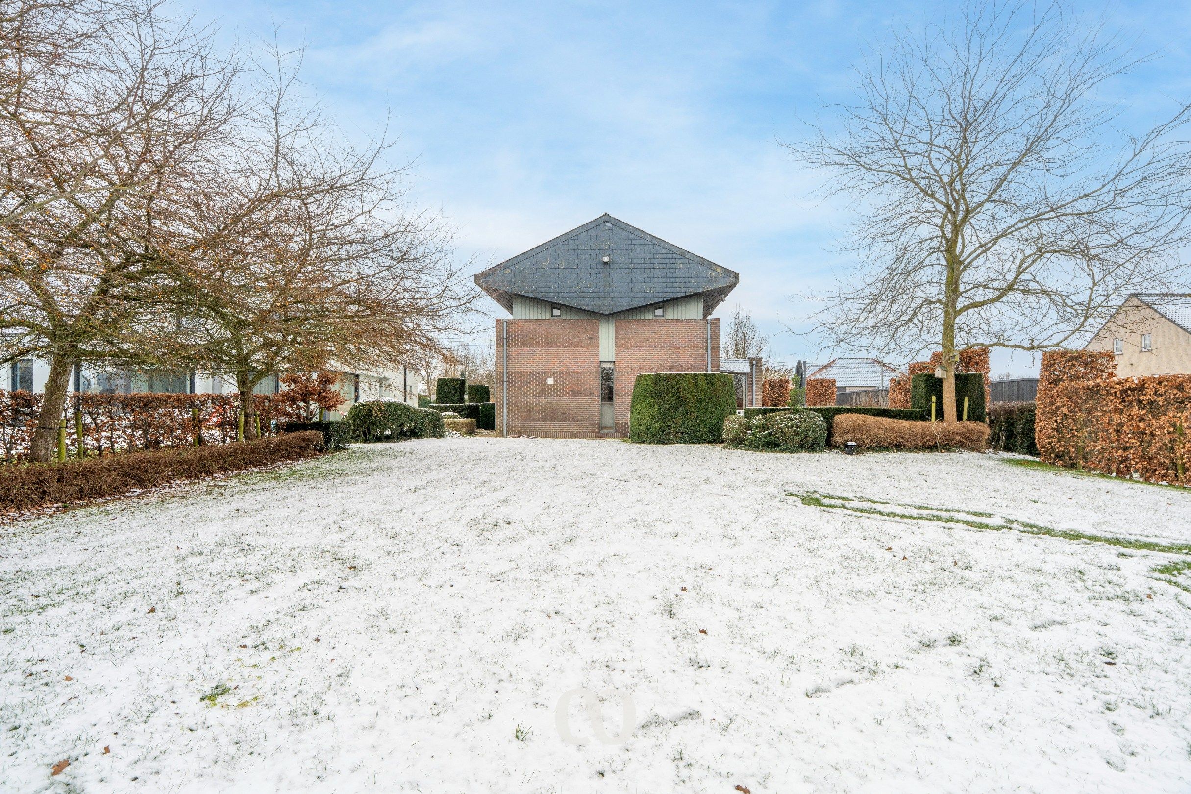 Bijzondere architectenwoning in groene en rustige omgeving foto 18