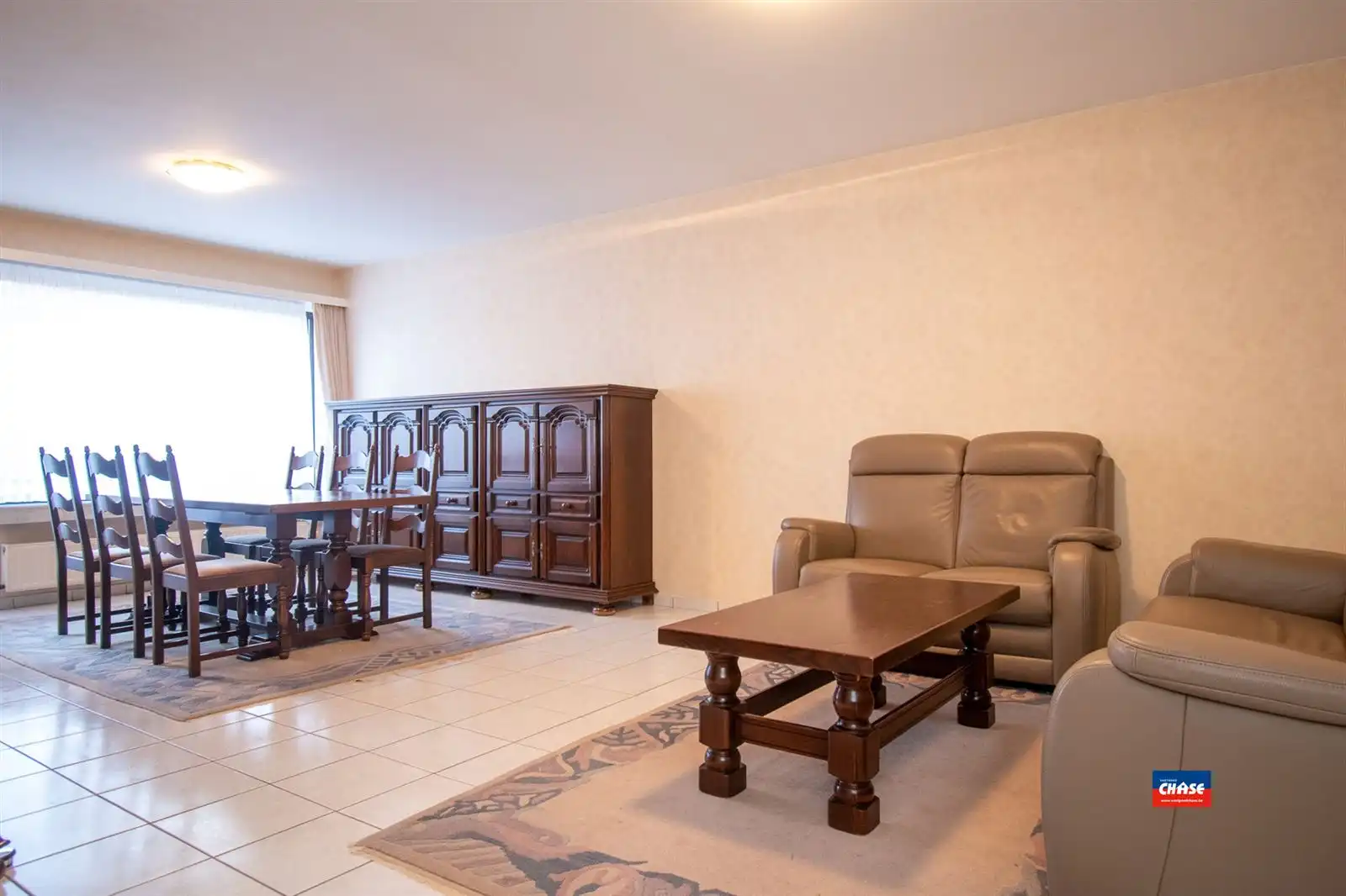 Verzorgd appartement met garagebox in rustige omgeving foto 3