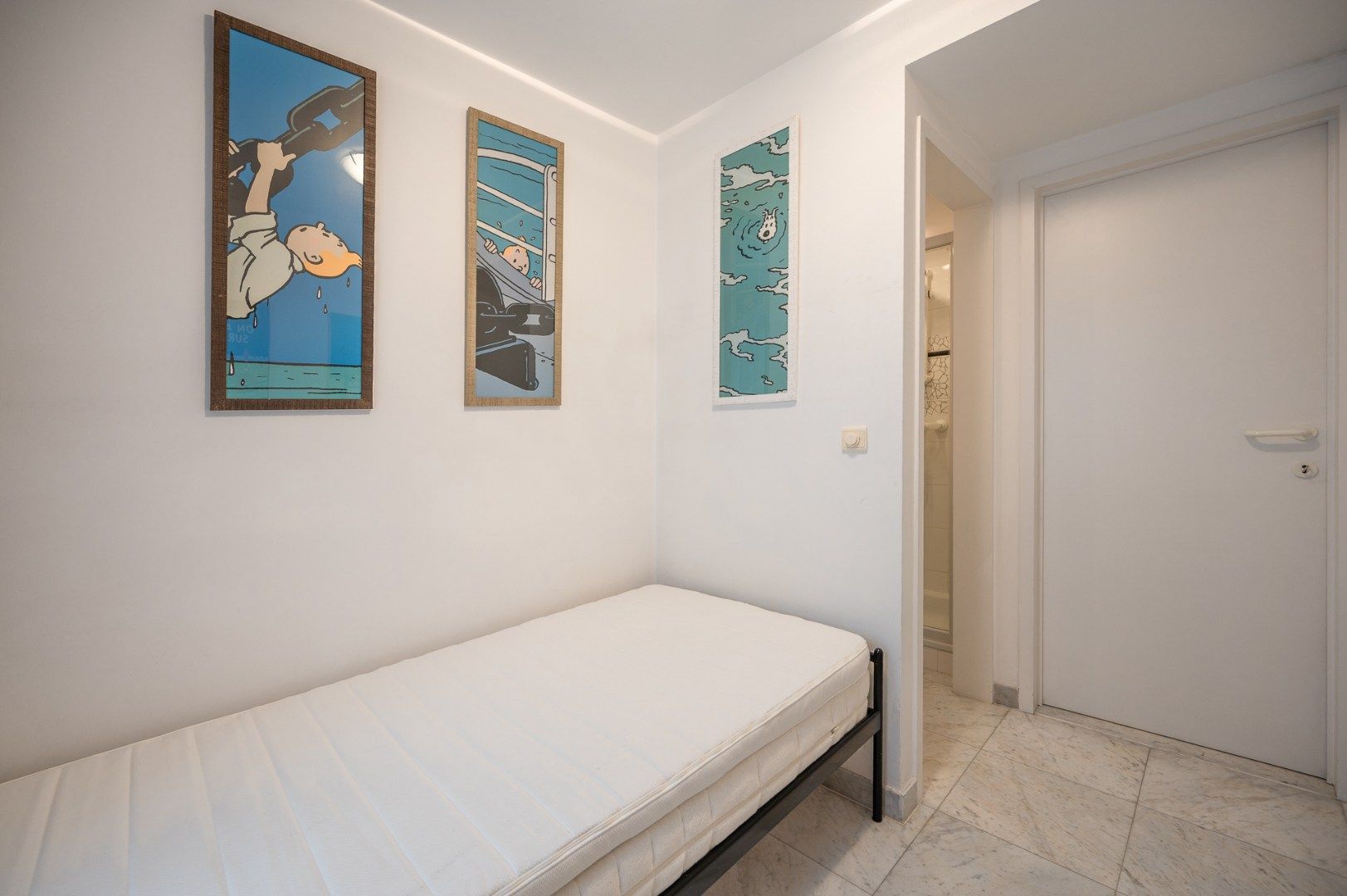 Twee-slaapkamer appartement in standingvolle villaresidentie  in het Zoute foto 13