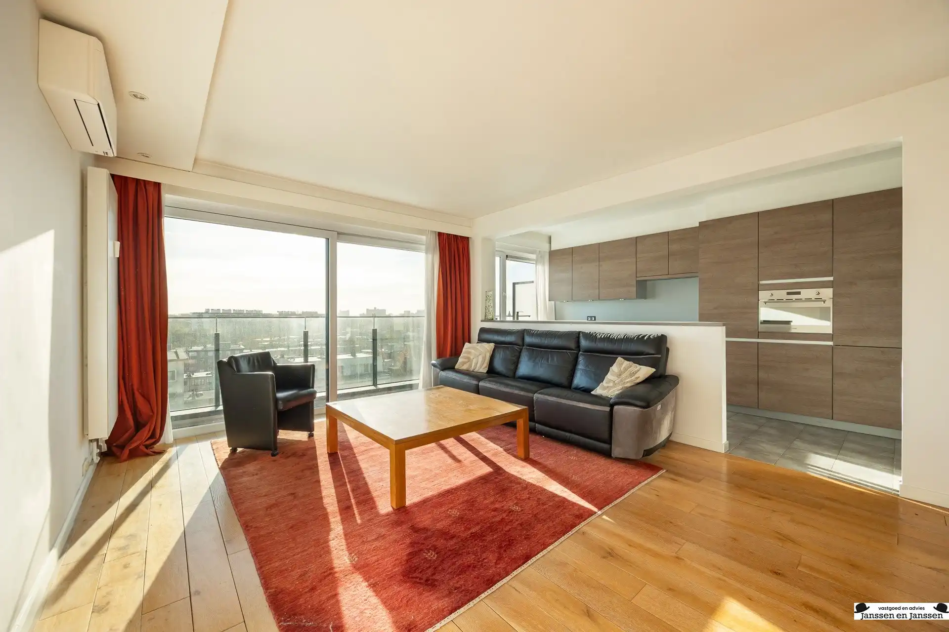 Instapklaar appartement, EPC-label A met terras en autostaanplaats foto {{pictureIndex}}