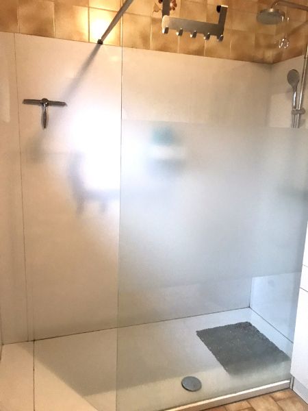 Te Grembergen : Woonst met terras en tuin - EN bijgebouw met garage- ruime parking in doodlopende straat nabij de spoorweg foto 20