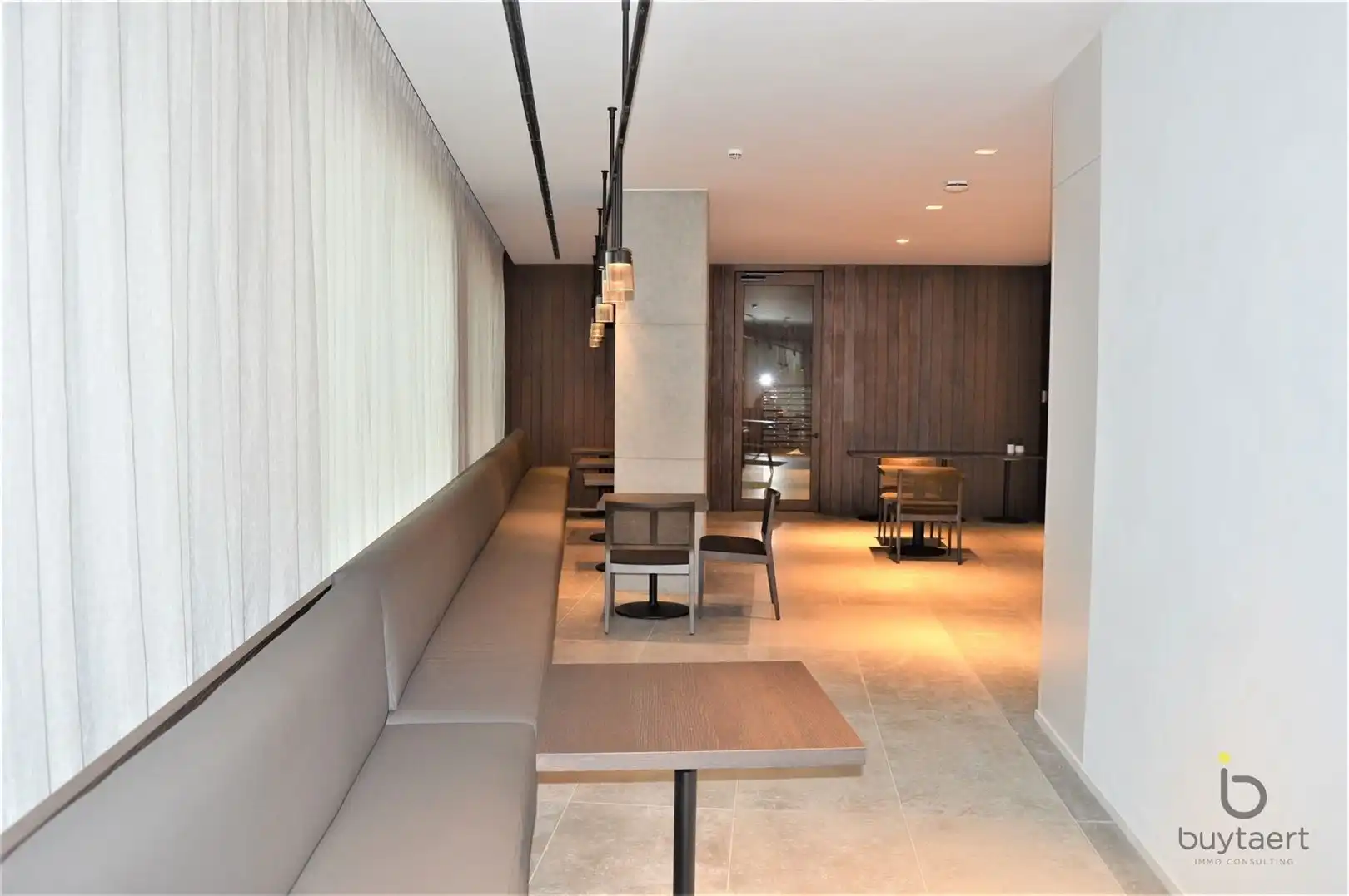Nieuw gemuebelde assistentiewoning met veel comfort op het Nieuwe Zuid! foto 19