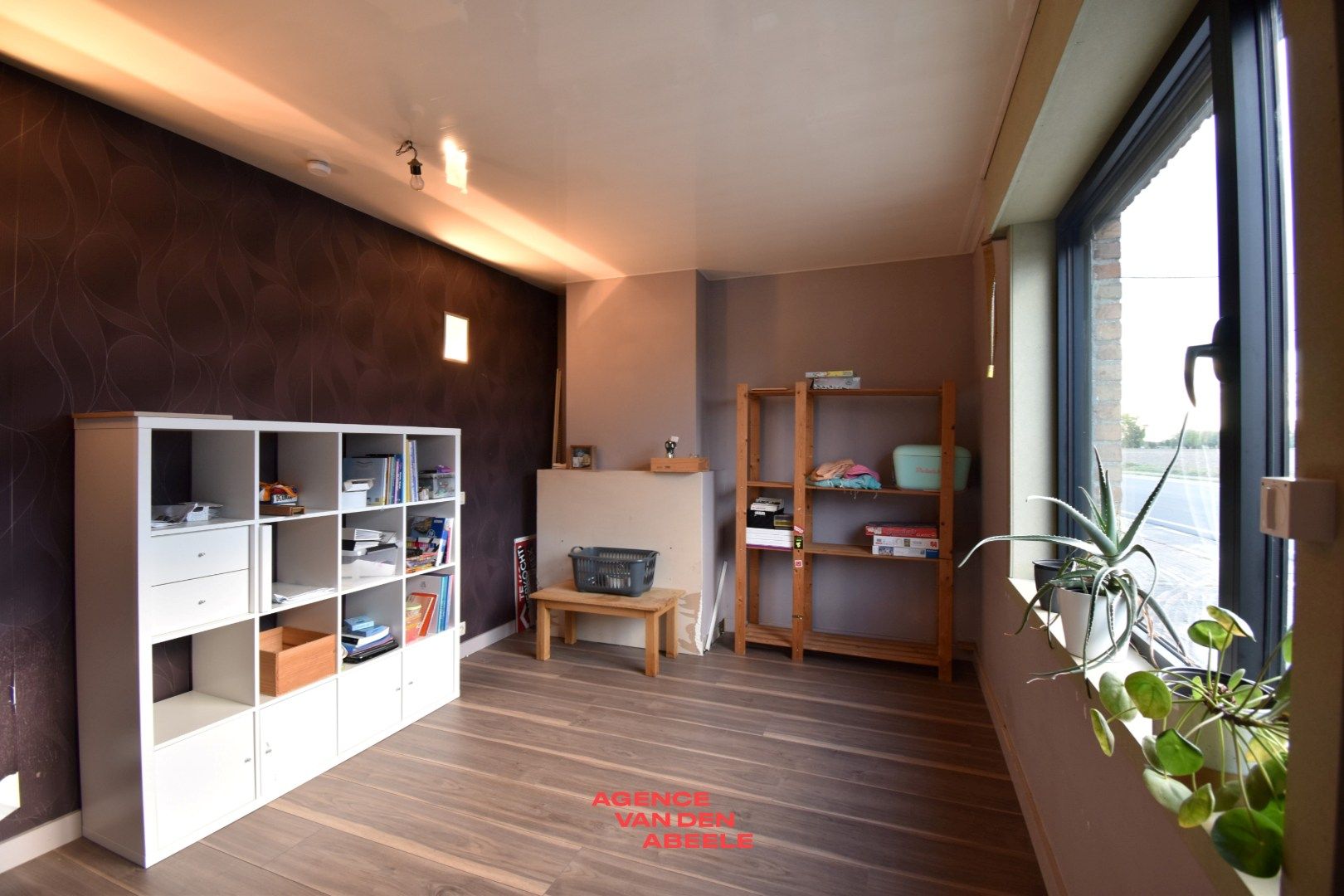 Charmante half-open bebouwing met 4 slaapkamers en tuin foto 10