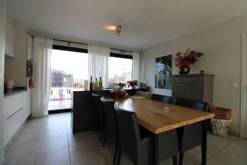 Zeer mooi dakappartement met dubbele garagebox foto 9