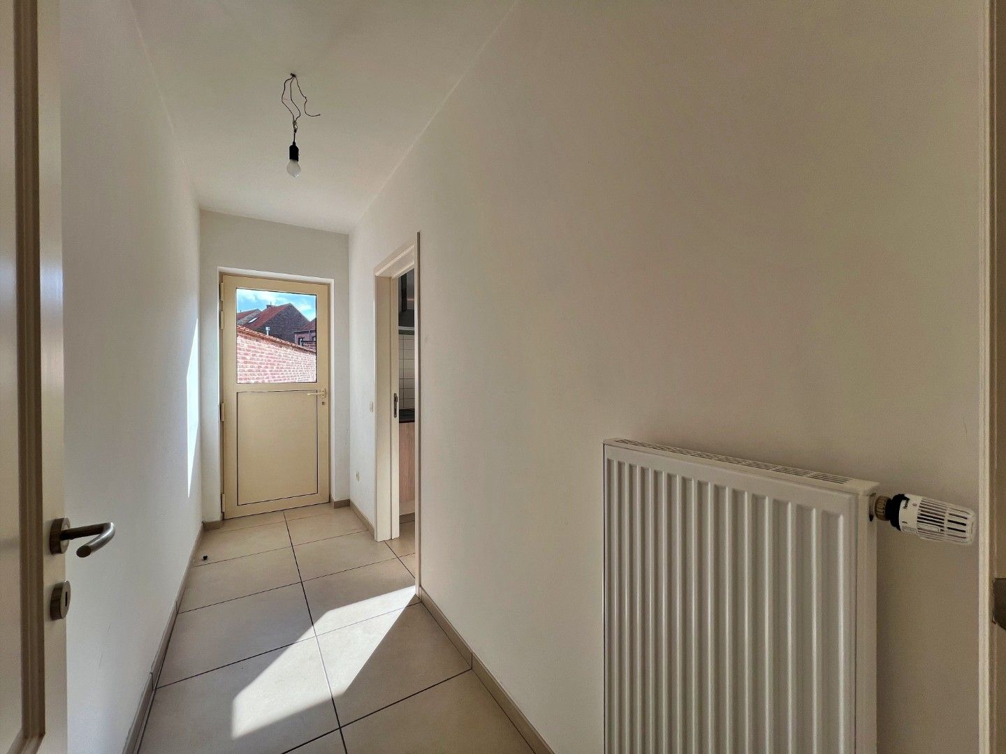 🏡 Ruime gezinswoning te huur in het hart van Lovendegem foto 12