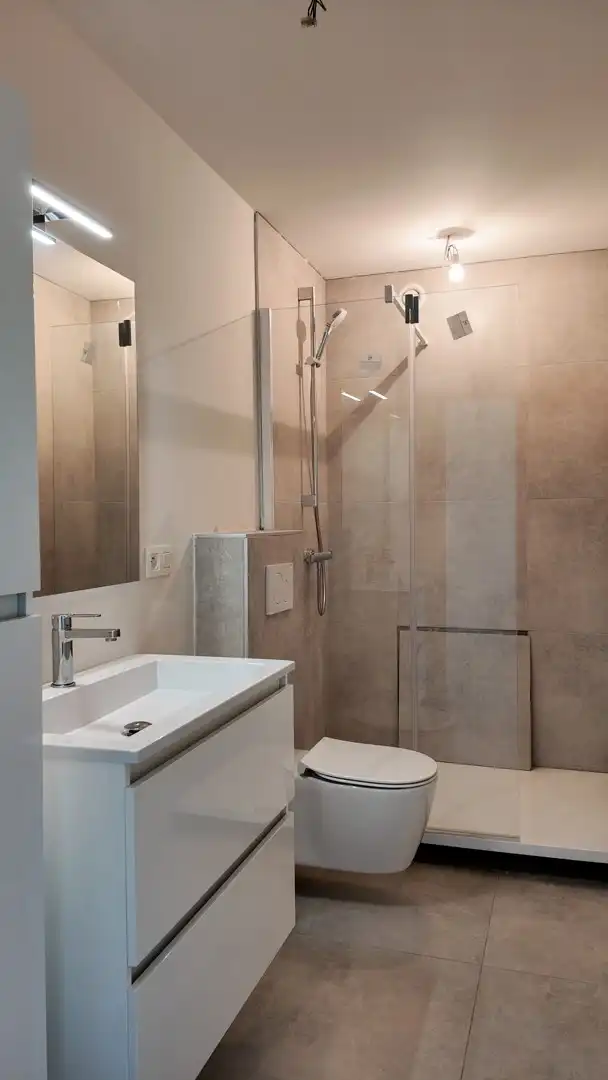 PRACHTIGE AFGEWERKTE HOB MET 3 SLKPS+ TE KOOP - MAASMECHELEN foto 14