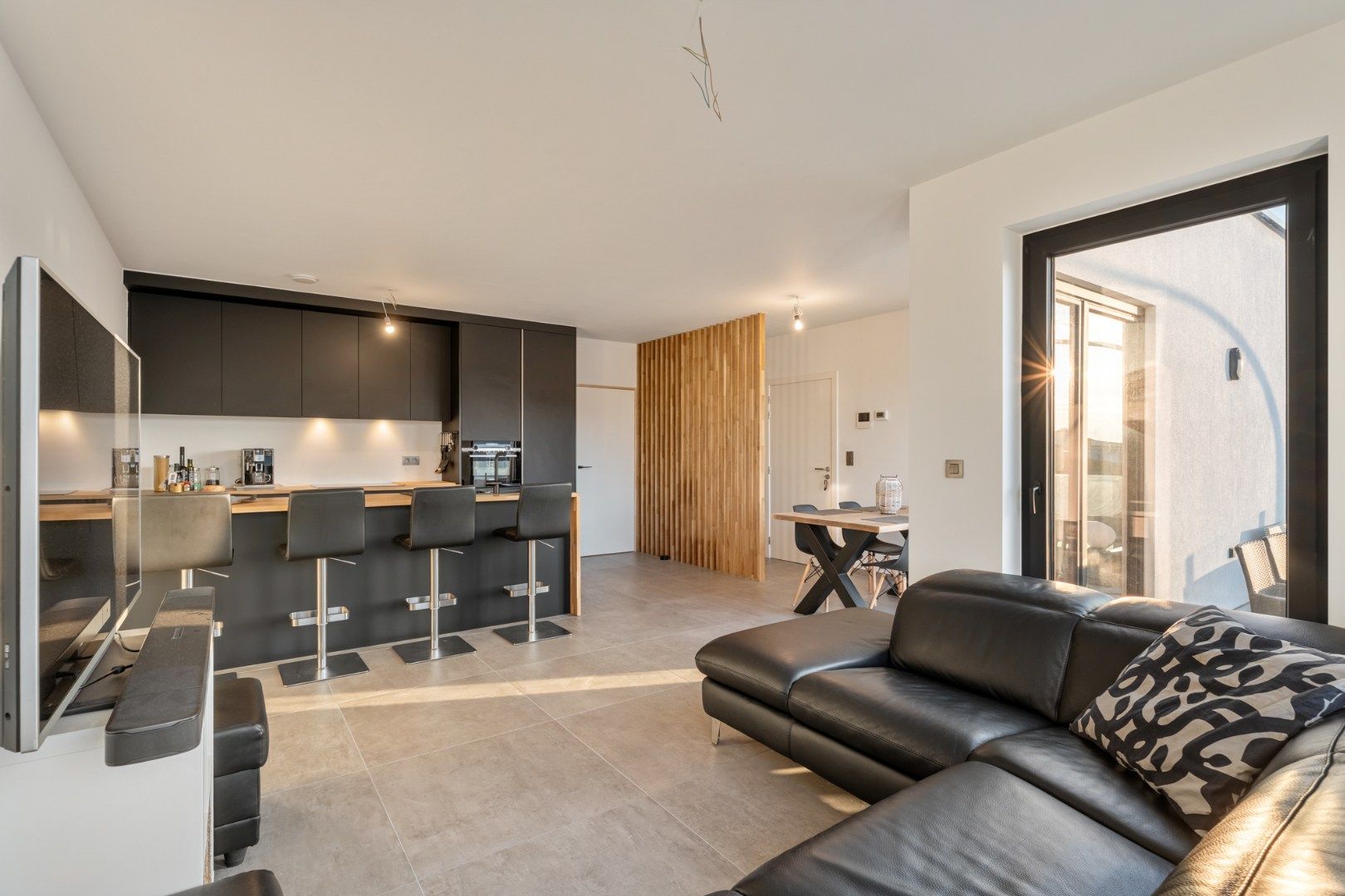 Energiezuinig 3 slpk penthouse, 122m² + terras, 2 parkings en berging foto 4