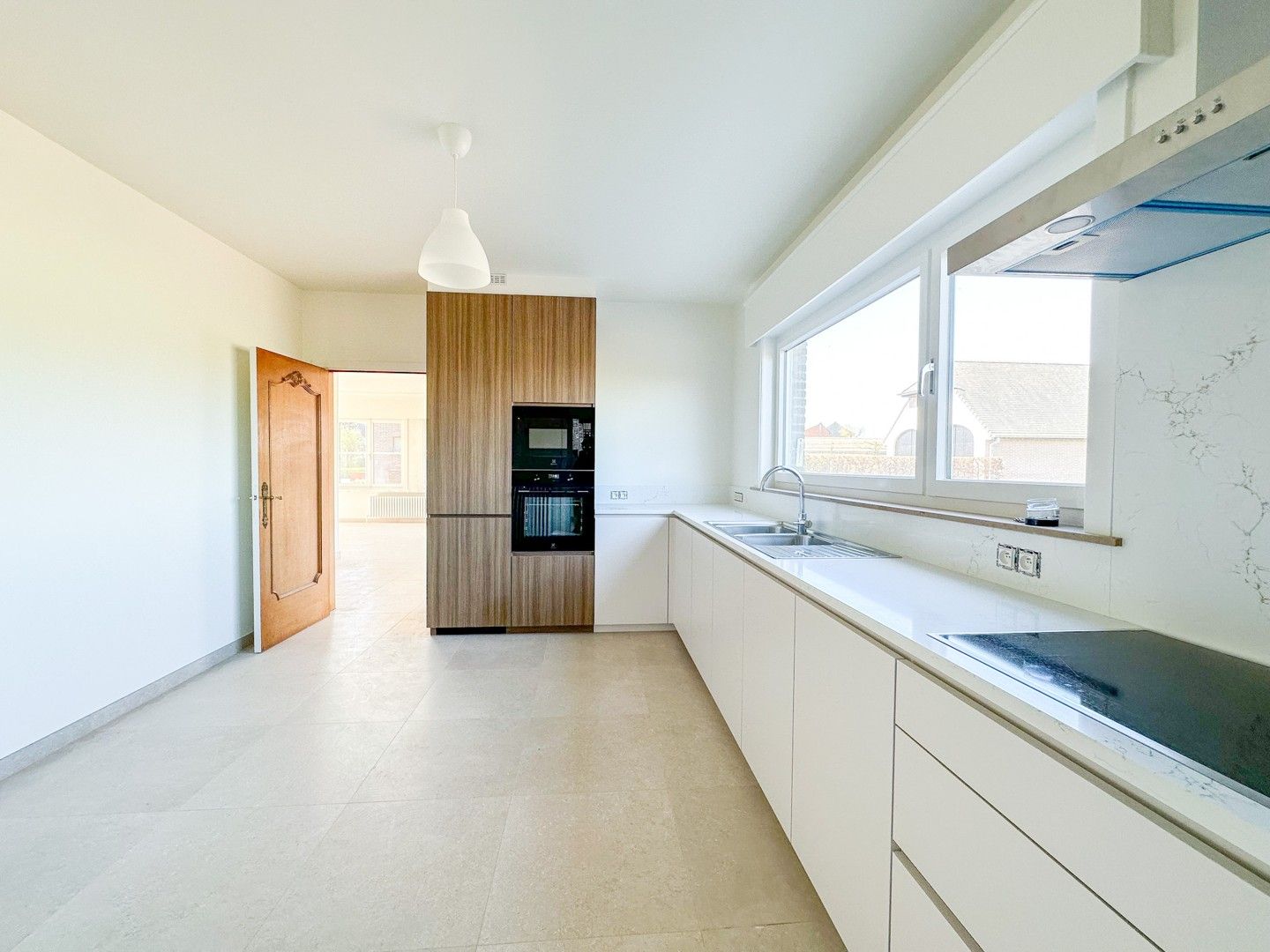 Totaal gerenoveerde villa met adembenemend zicht – nabij centrum Aalter foto 6
