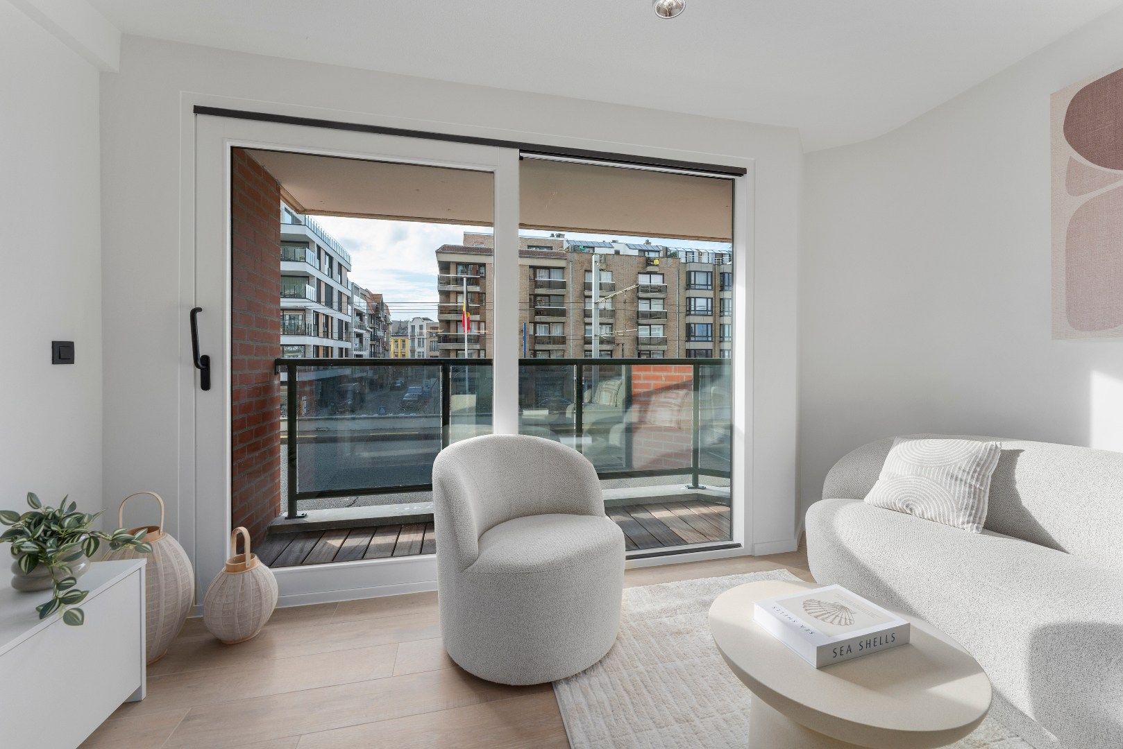 Instapklaar appartement - achterkant Zeedijk foto 2