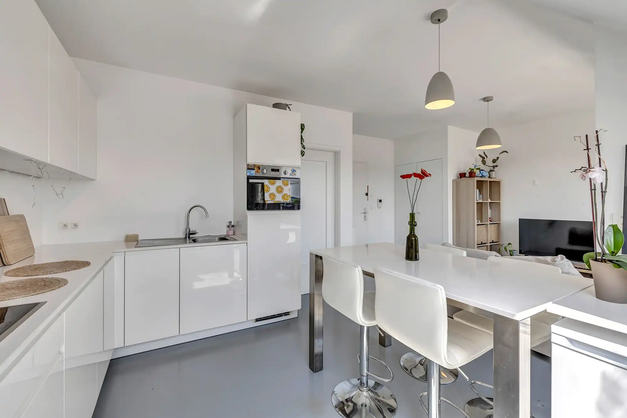Gerenoveerd penthouse met 2 ruime terrassen in centrum foto 7