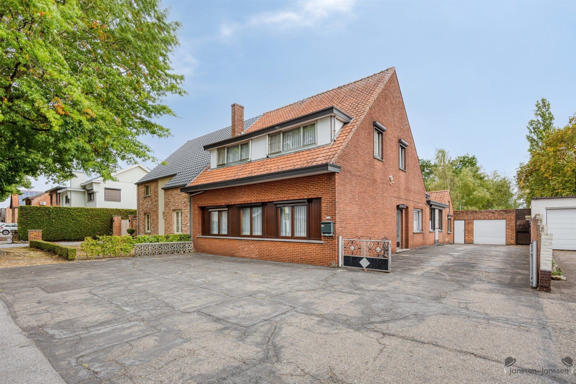 ()=>{if(producerUpdateValueVersion(node),producerAccessed(node),node.value===ERRORED)throw node.error;return node.value} Kempenstraat 110 - 3590 DIEPENBEEK