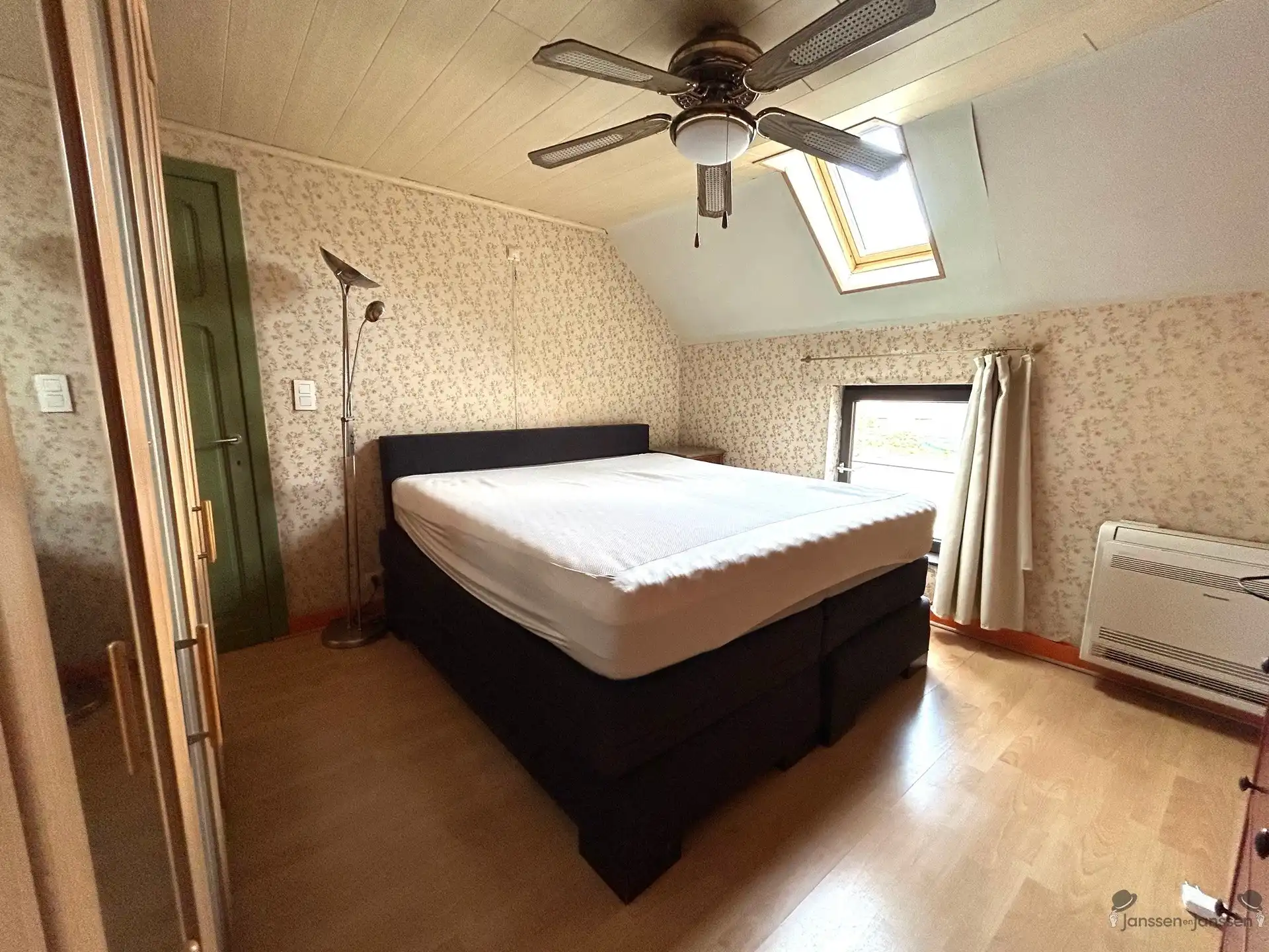 Centraal gelegen woning foto 13