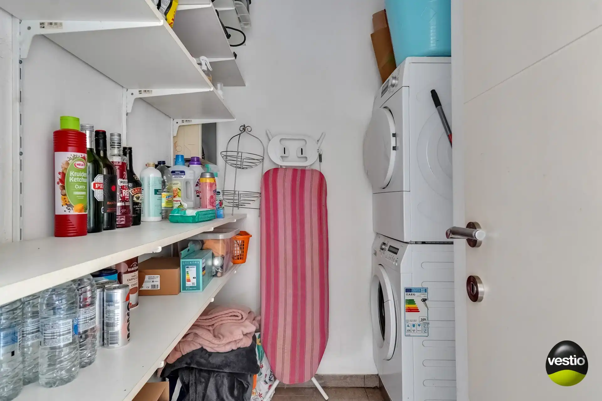 RUIM APPARTEMENT OP RUSTIGE LOCATIE AAN CENTRUM MAASEIK foto 14