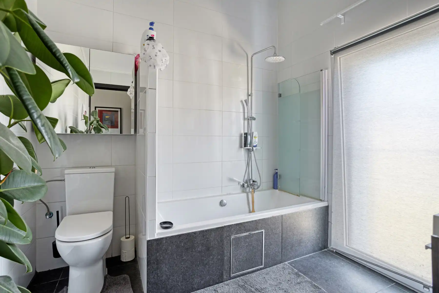 Leuke stapelwoning met tuin in innovatieve, kalme wijk foto 7