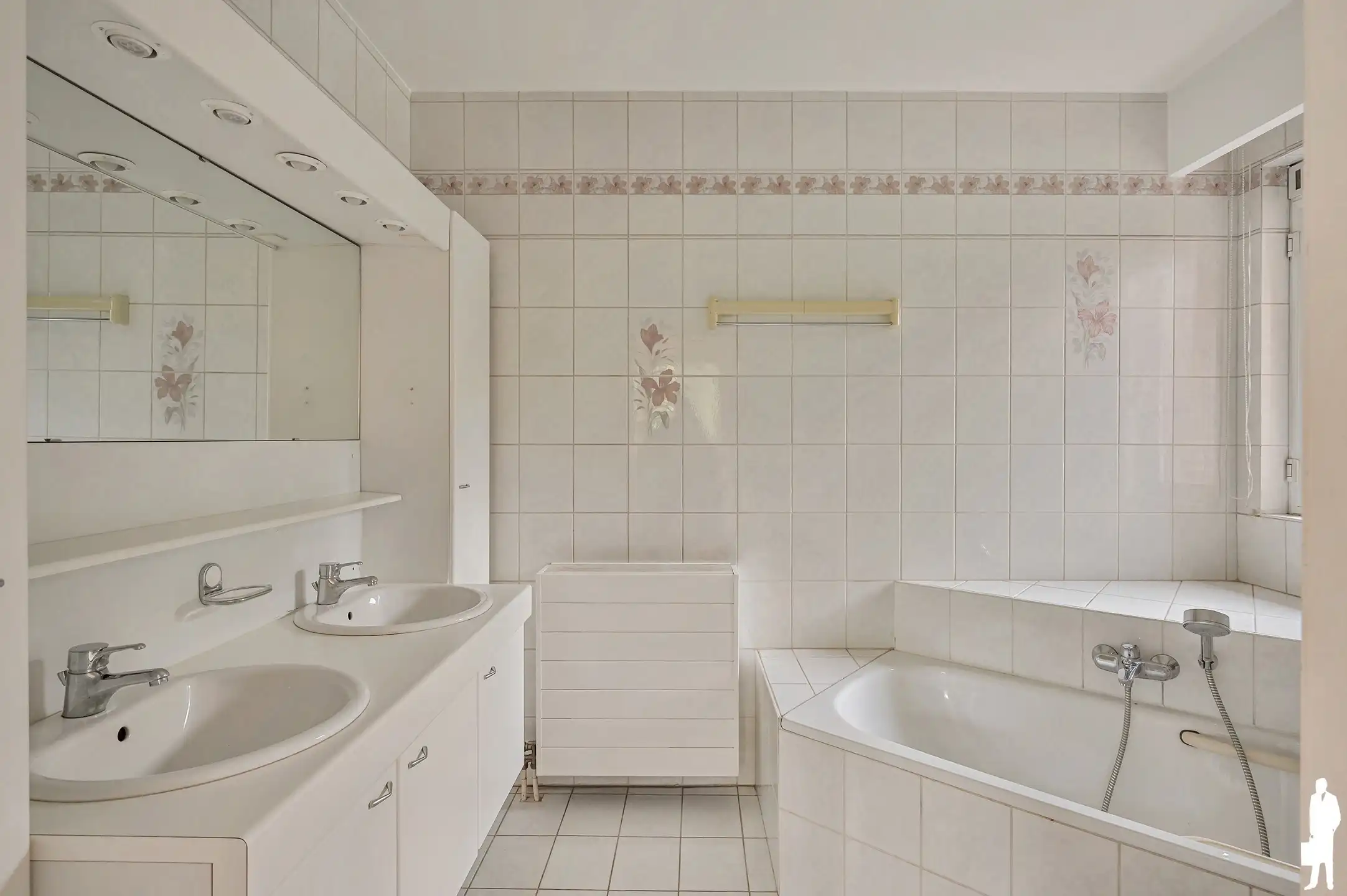 In het groen gelegen appartement van 100m2 met 2 slaapkamers, overdekt terras en parking foto 14