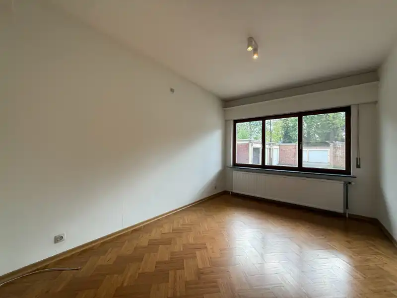 Ruim 2-slaapkamerappartement met garage nabij De Sterre foto 8