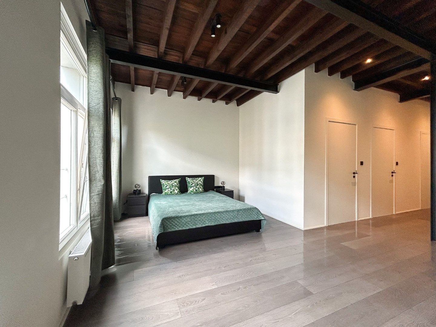 Karaktervolle Duplex op de Nationalestraat foto 6